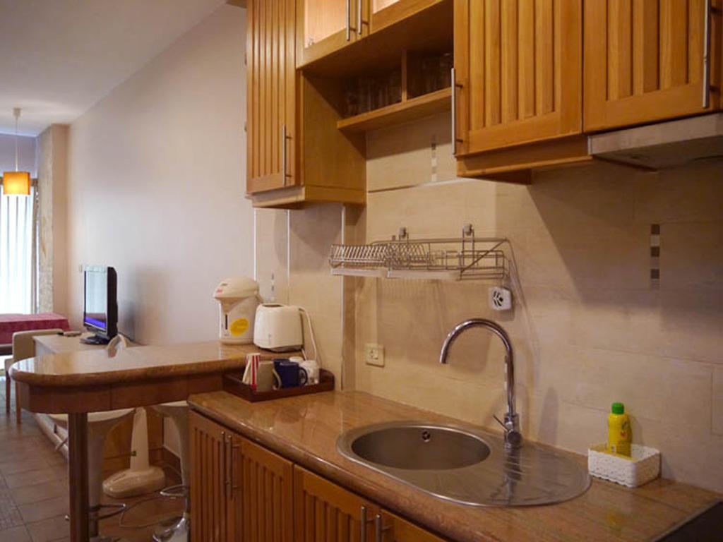 Apartments At View Talay Pattaya ภายนอก รูปภาพ